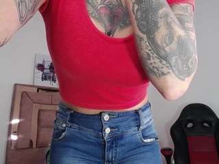 valeriezaens Live Webcam on CamSoda