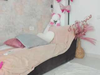 Erikabeee1 live cam preview