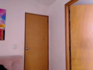 le modèle tefii08 est en webcam porno dans un show sur le site camsoda, il possède les tags suivants: athletic,brown eyes,dildo or vibrator,fingering,fuck machine,no drinking,no smoking,orgasm,ride torso,role play,skinny,teen 18,tittyfuck,twerk,hd