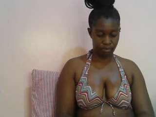 curvy-princess2