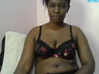 curvy-princess2 Live Webcam on CamSoda