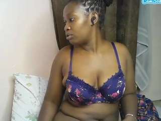 curvy-princess2