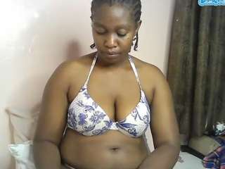 curvy-princess2 Live Webcam on CamSoda