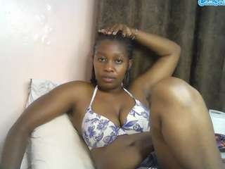curvy-princess2