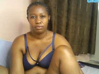 curvy-princess2