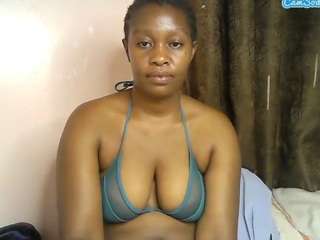 curvy-princess2
