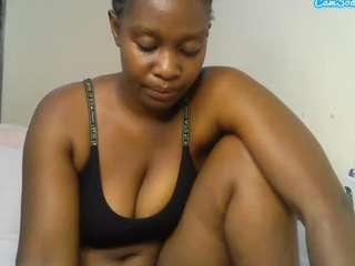 curvy-princess2