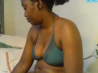 curvy-princess2