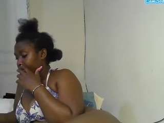 curvy-princess2