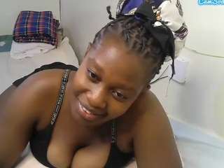 curvy-princess2