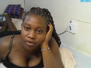 curvy-princess2