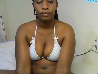 curvy-princess2 live webcam show