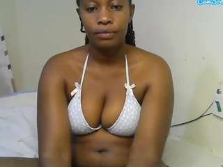curvy-princess2 live webcam show