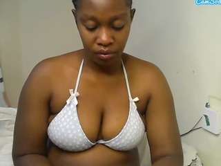 curvy-princess2