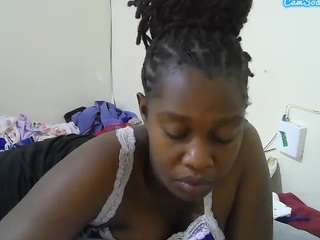 curvy-princess2
