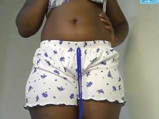 curvy-princess2