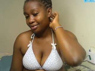 curvy-princess2