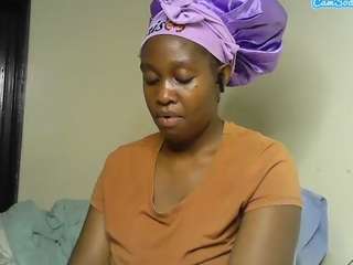 curvy-princess2 live cam