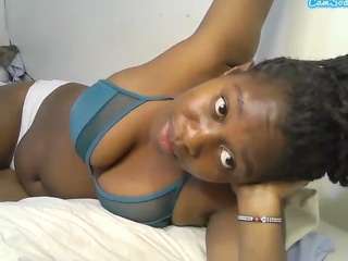 curvy-princess2