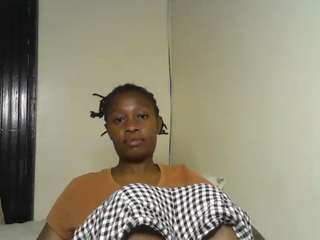 curvy-princess2