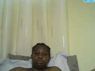 curvy-princess2 live cam preview