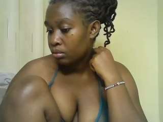 curvy-princess2 live cam preview