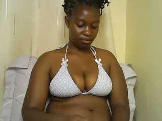 curvy-princess2