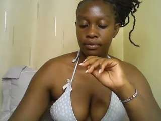 curvy-princess2
