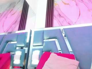 miilaklum live webcam show