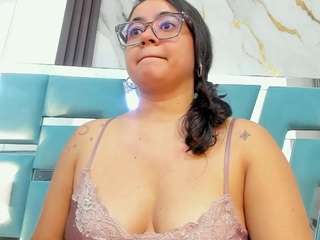miilaklum live cam preview