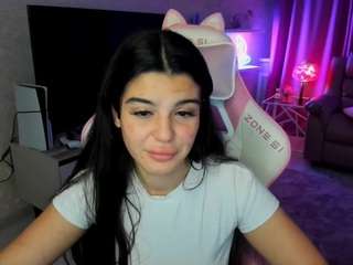 snowingwinter Live Webcam on CamSoda