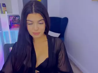 SnowingWinter's Live Sex Cam Show