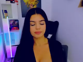 SnowingWinter's Live Sex Cam Show