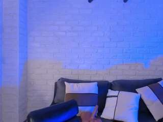 abigail777 live webcam show