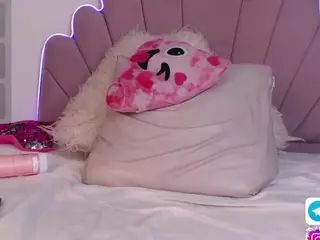 abigail777's Live Sex Cam Show