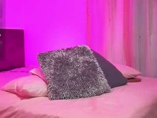 alana-parker6's CamSoda show and profile