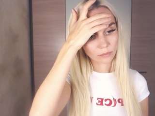 We Krystal And Sofia