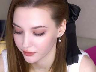 arletteakey webcam model