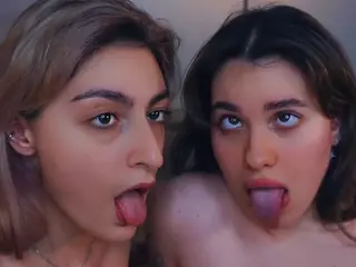 Mia and Elfy's Live Sex Cam Show