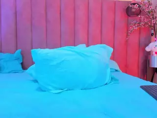 CarolineMoreno's Live Sex Cam Show