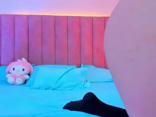 CarolineMoreno's Live Sex Cam Show