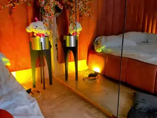 CarolineMoreno's Live Sex Cam Show