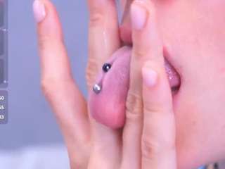 constancedeary's CamSoda show and profile