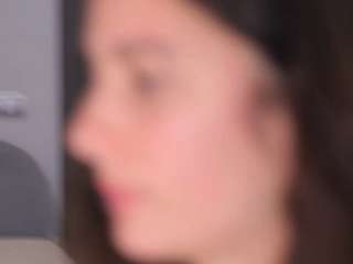 Delly live webcam show