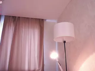 Delly's Live Sex Cam Show