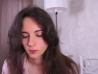 Delly's Live Sex Cam Show