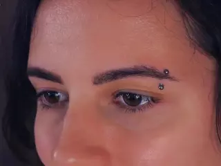 Delly's Live Sex Cam Show