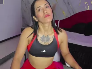 cristal-crossfit4u's Live Sex Cam Show