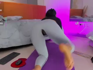 cristal-crossfit4u's Live Sex Cam Show