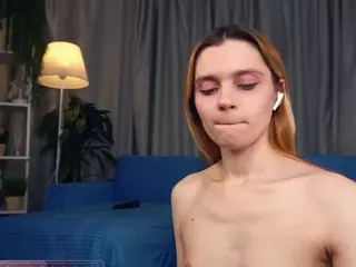 Miranda's Live Sex Cam Show